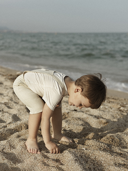 fotografía playa, infantil, familia, verano, embarazo, embarazada, sitges, barcelona