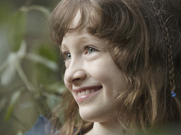 fotografía infantil, bosque, niños divertidos, laura espadalé