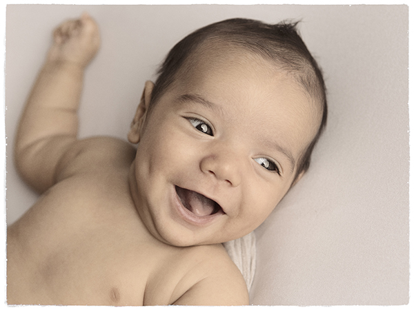 fotografía bebé barcelona, foto família, hermanos, laura espadalé