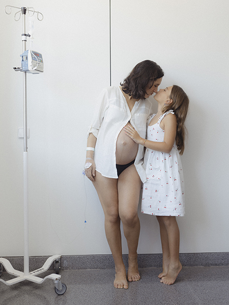 fotografía de embarazo en el hospital, barcelona, mataró, laura espadalé