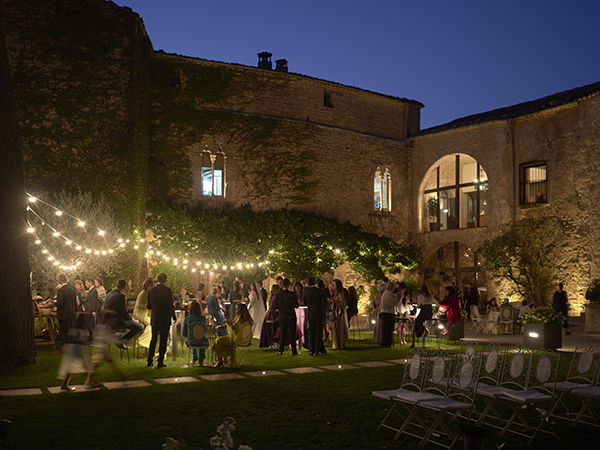 aperitivo boda, fotografía invitados boda, laura espadalé, fotografía nocturna