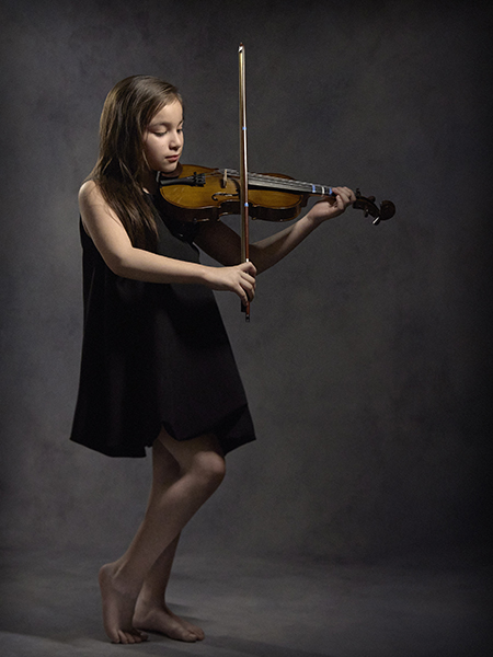 fotografía niña violin, laura espadale, fotografía infantil, barcelona, sant andreu