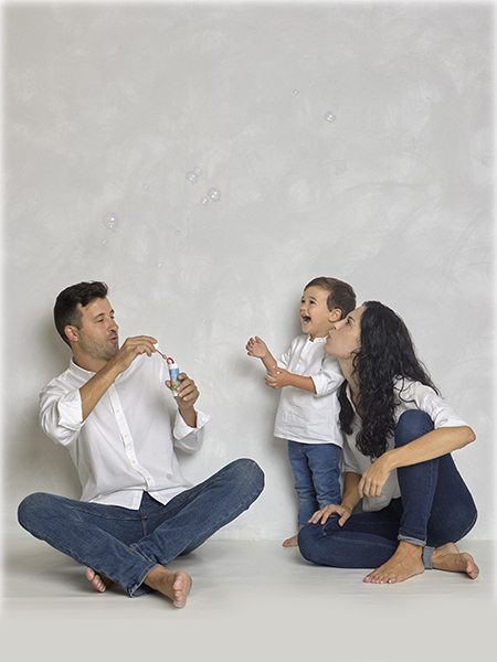 fotografía de família barcelona, laura espadale, fotografía infantil, estudio sant andreu