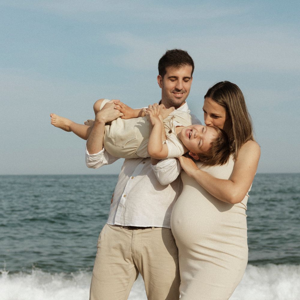 Fotografía en Sitges — familia y embarazo — Laura Espadalé
