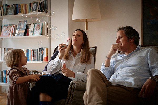 Fotografía documental de familia en Barcelona