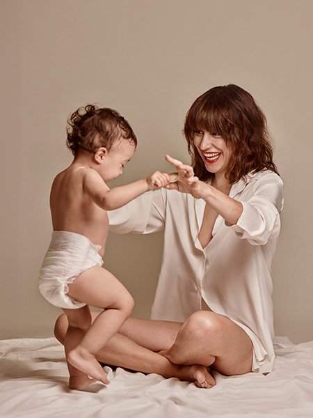 sesión de fotos de mamá y bebé